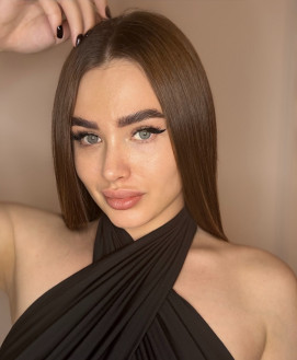 Amina - escort review from Armenia