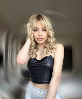 Polina - escort review from Turkey