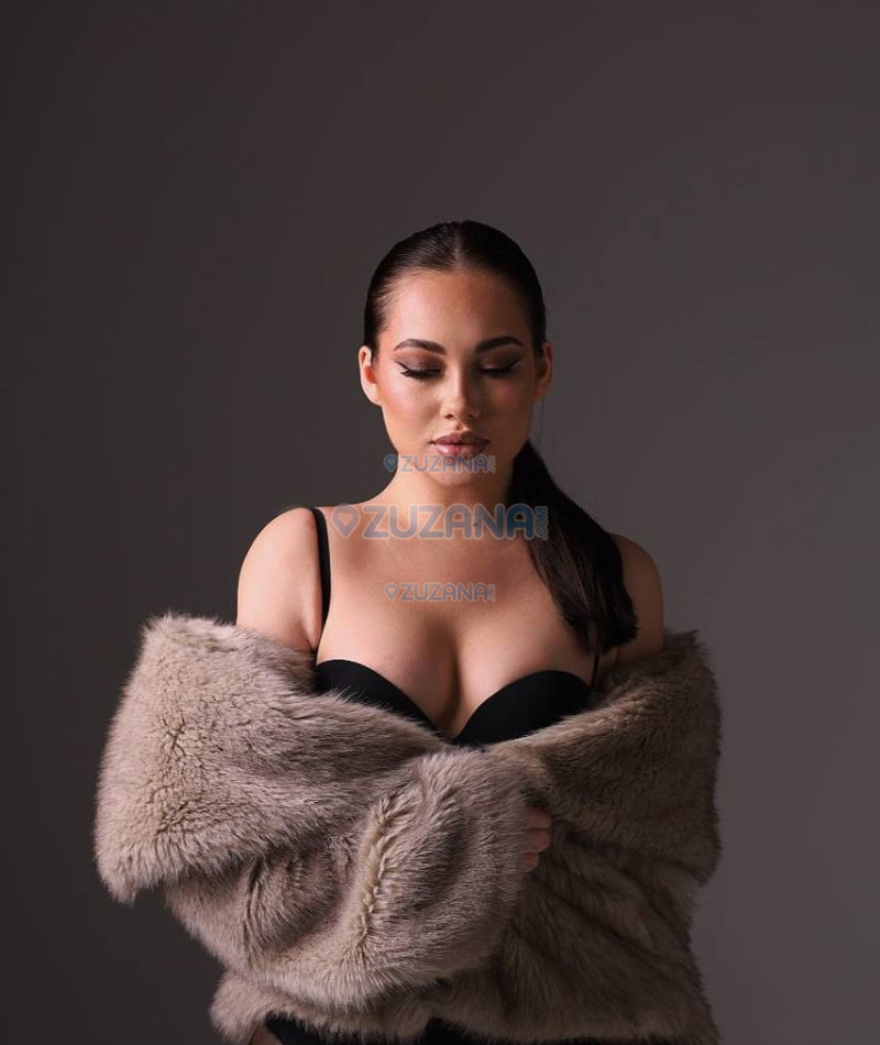 Photo escort girl Amelia: the best escort service