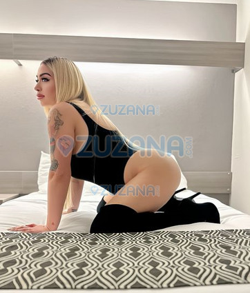 Photo escort girl Isla: the best escort service