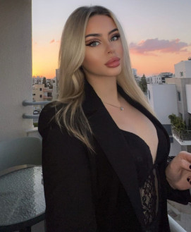 Layla_Young