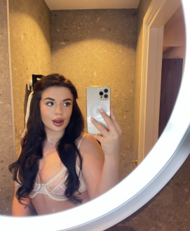 Emma - escort review from Netherlands