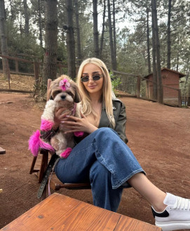 Ellie
