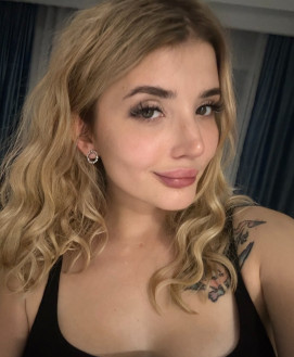 Molly Katana - escort review from United Arab Emirates
