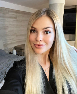 POLINA LUX