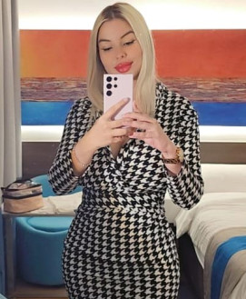 Mistress Escort