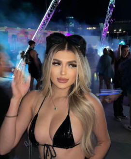 Mistress Escort