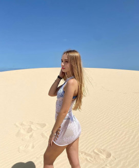 Elena 