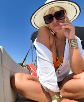 Julia - escort review from Turkey