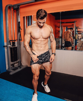 Male Escort