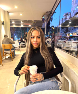 Lavinya - escort review from Turkey