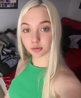 Mia