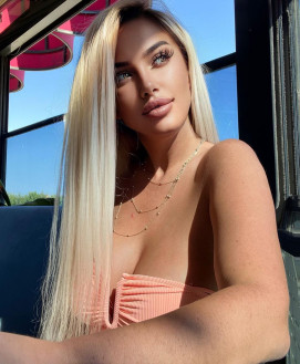 LAUREN VIP