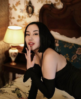 Mistress Escort