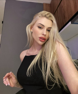 Juliya - escort review from Greece