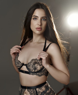 Mistress Escort