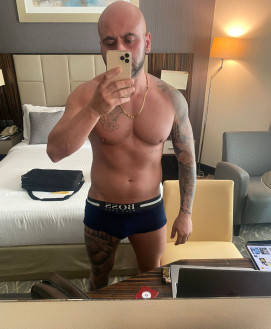 Male Escort