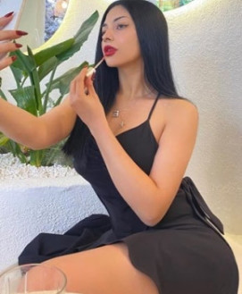 AZRA  MELIS