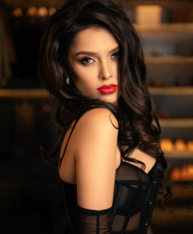 Alina 